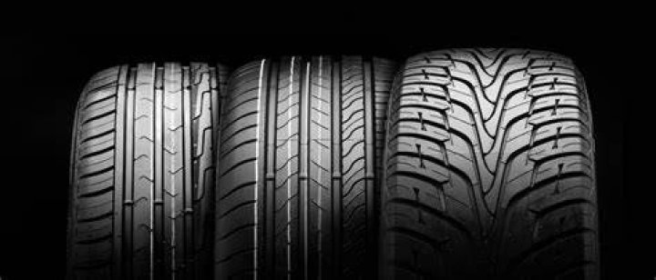 Do thinner tires get better mileage?