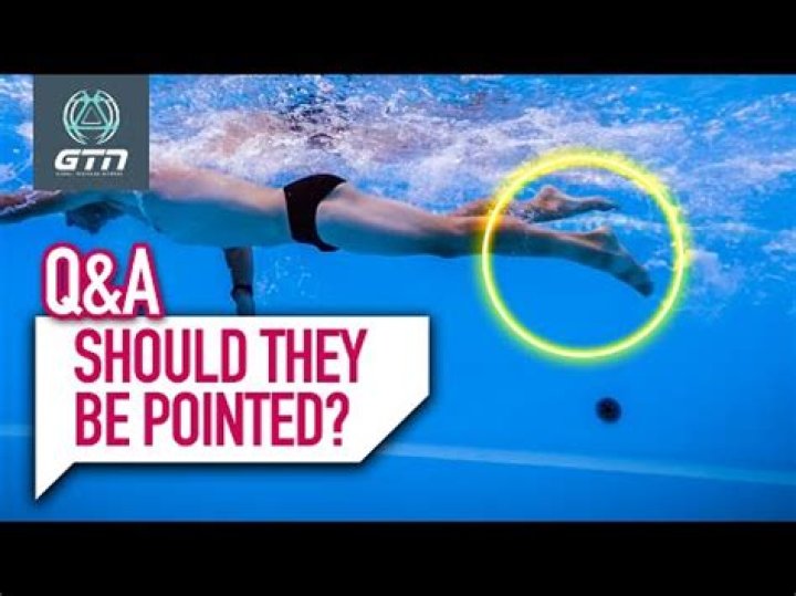 Should you point your toes when swimming?