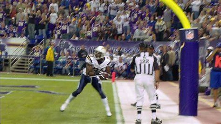 Who ran 109 yard touchdown?